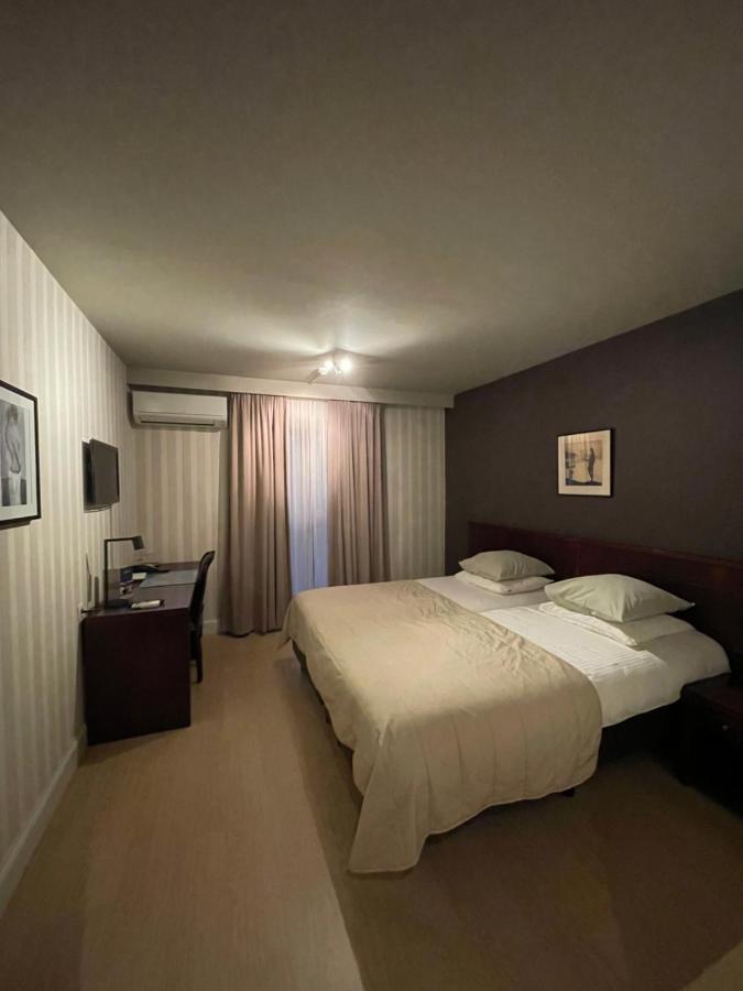 Hotel Prelude Кнесселаре Экстерьер фото
